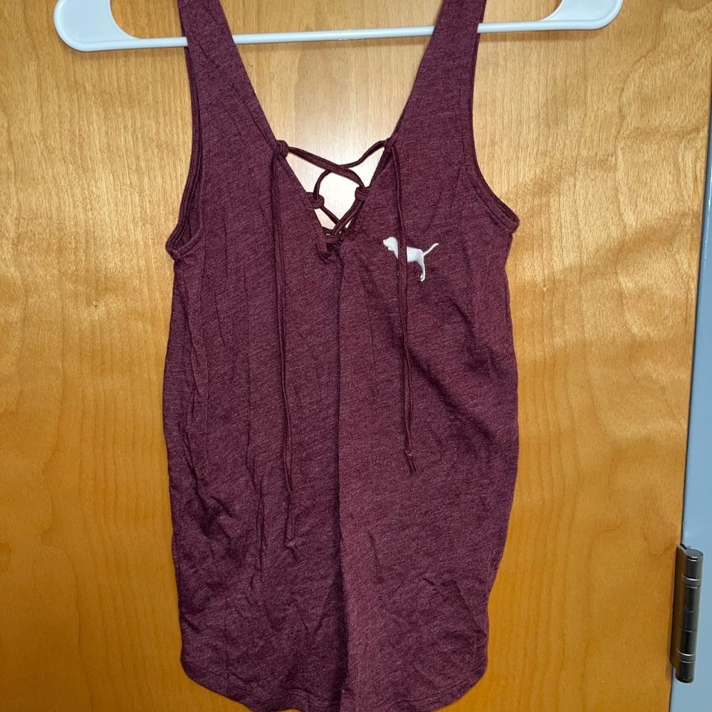 NEW PINK TANK TOP SIZE:XS (can fit up to medium).